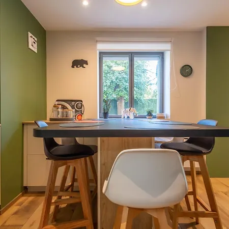 Les Cygnes Furnished House * Aix-les-Bains