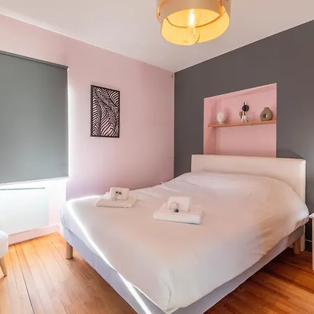 Les Cygnes Furnished House