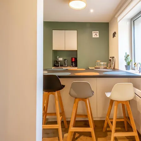 Vakantiehuis Les Cygnes Furnished House *