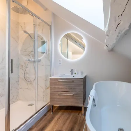 Les Cygnes Furnished House Vakantiehuis Aix-les-Bains